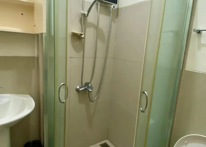 Apartment Affordable Nordic Style In Makati